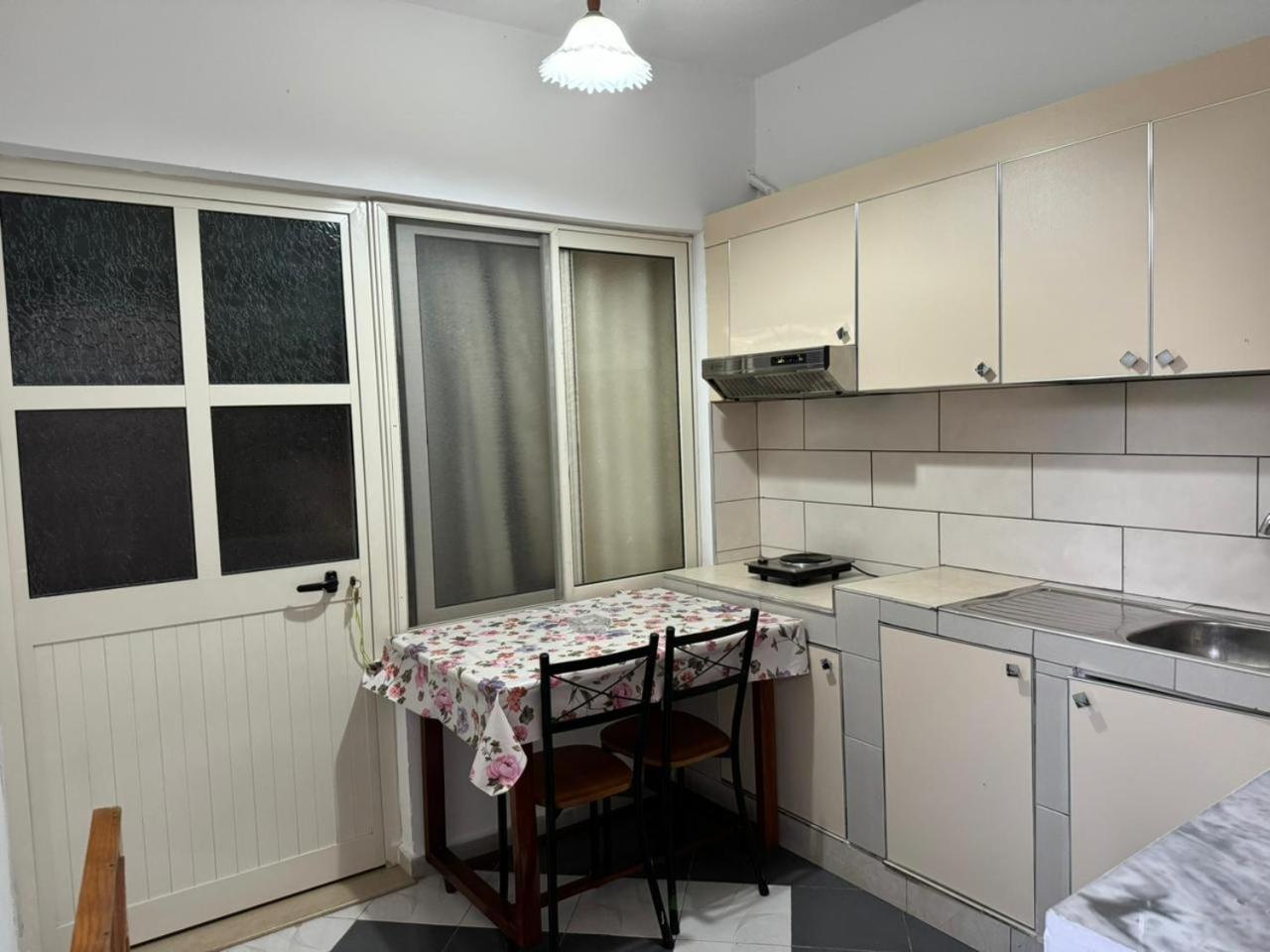 Guesthouse Novi Durres Exterior photo