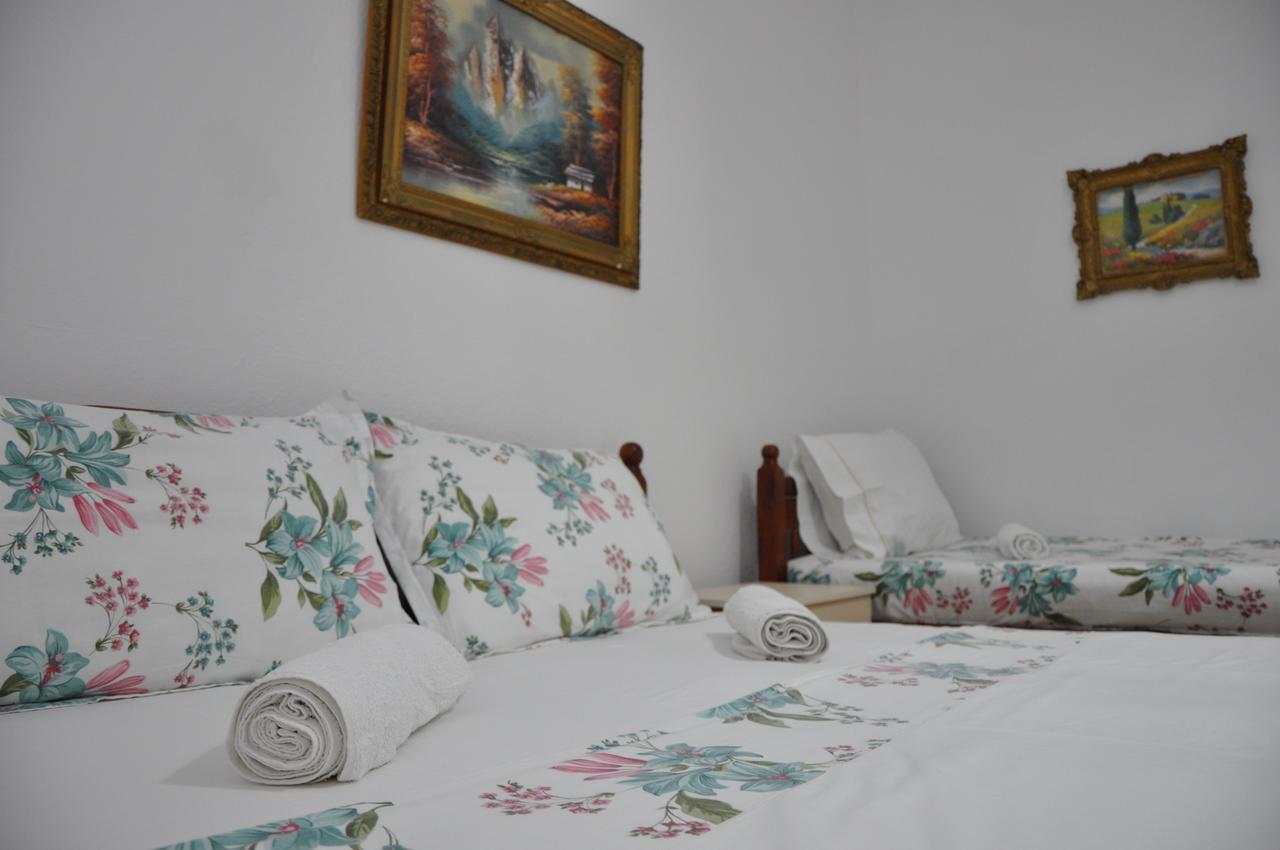 Guesthouse Novi Durres Exterior photo